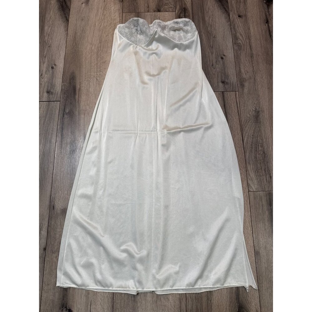 Vintage Lorraine Ivory Nylon Strapless Full Slip Lace Trim 34 Tall Womens Intima
